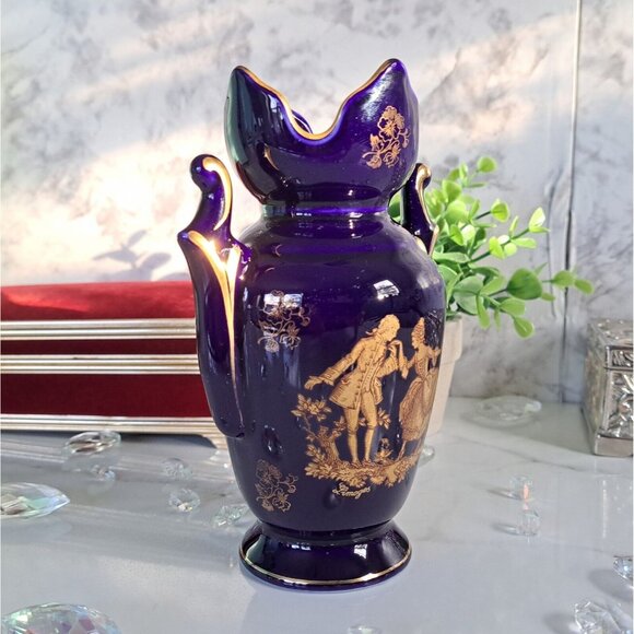 AMPHORA COBALT BLUE MADE IN ENGLAND AND HAND EMBELLISHED IN LIMOGES FRANCE - Picture 11 of 16
